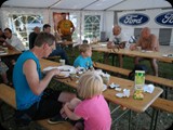 Selent 2013 - Frühstück beim 1. Internationalen Ford Capri Treffen Schleswig Holstein Juli 2013...